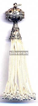 Silver Tassel